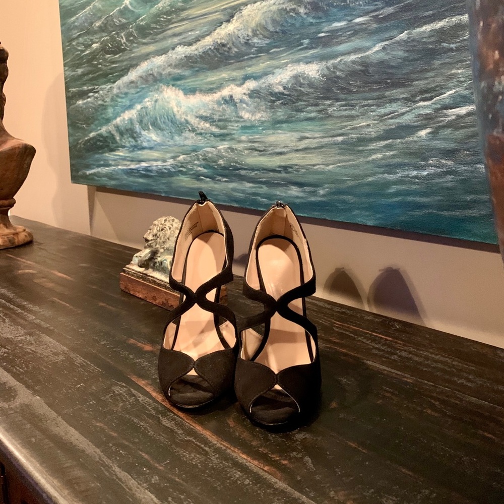 Sexy strap it black vegan suede heels